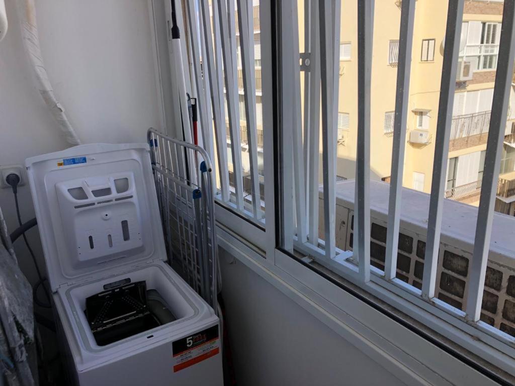 Sky Home Apartment Jabotinsky 8 بات يام المظهر الخارجي الصورة
